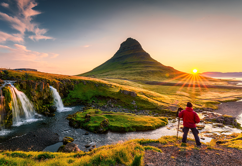ไอซ์แลนด์ (Iceland) : THE COMPASS BY ONE WORLD TOUR