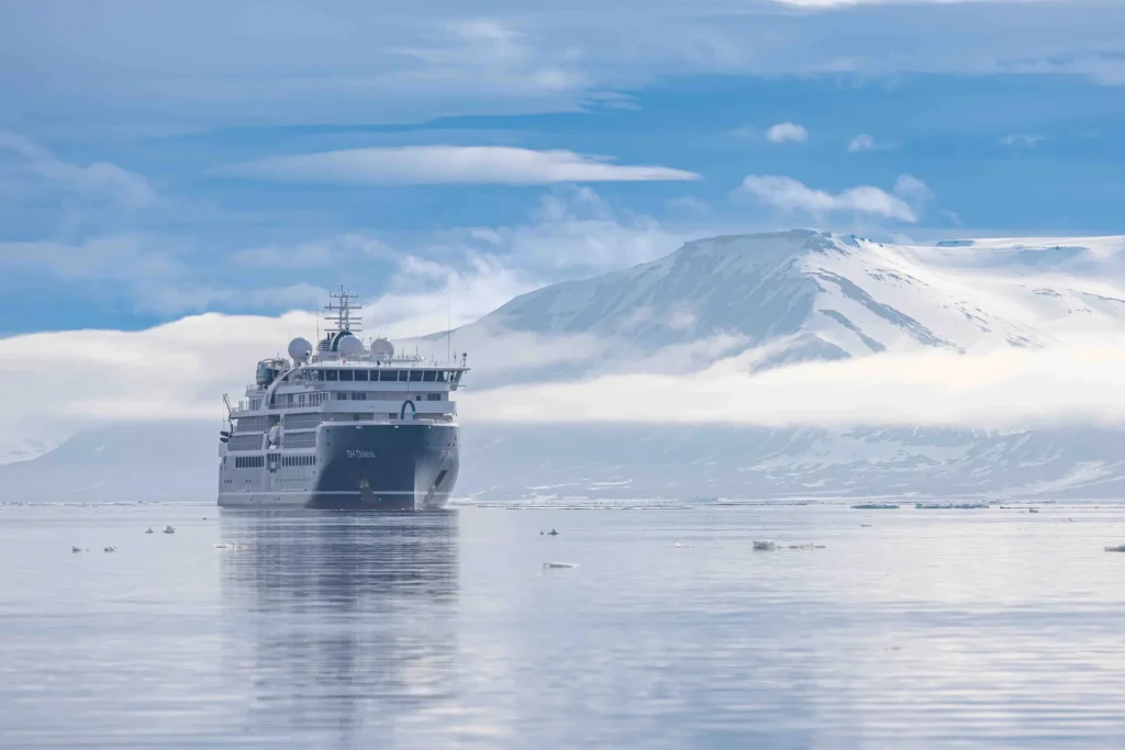 ล่องเรือสำราญขั้วโลกใต้ Antarctica เรือ Swan Hellenic